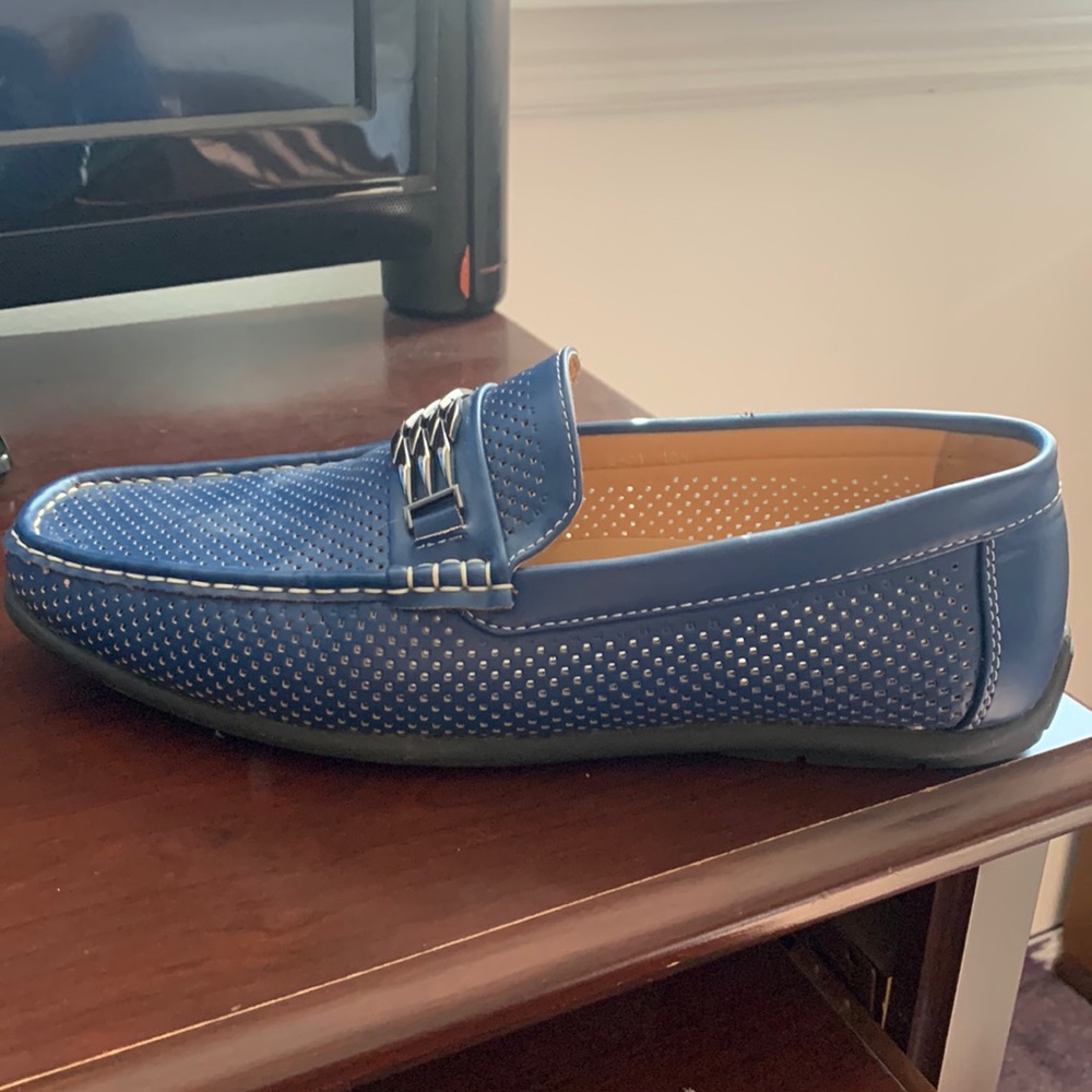 Navy blue dress shoes